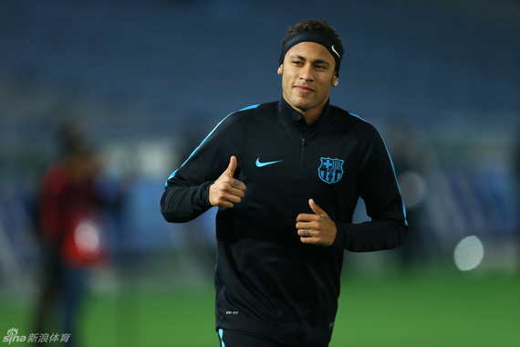 在绿茵场上 在绿茵场上