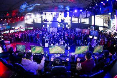 成可训练的 成可训练的